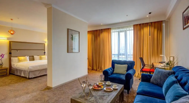 Люкс с видом на горы Garden Hotel & SPA