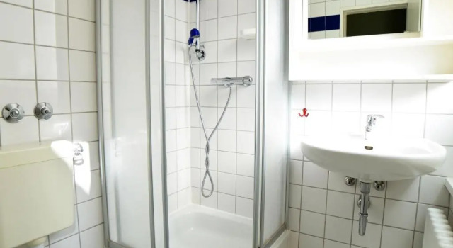 Standard Triple room Amstel House Hostel