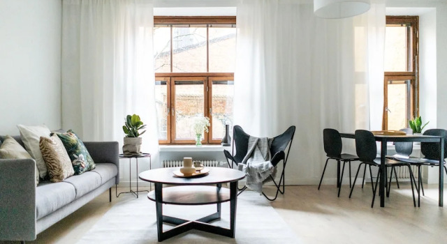 Peaceful courtyard studio in Katajanokka