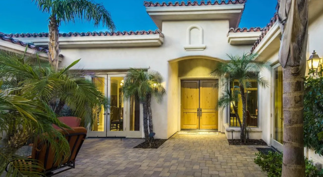 Rat Pack Retreat - Four Bedroom Home