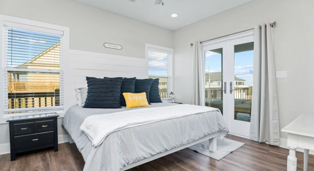 Коттедж Stay Awhile 4 Bedroom Home by RedAwning