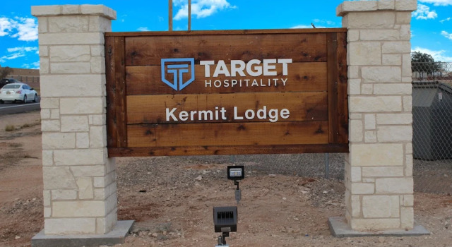 Target Hospitality-Kermit South Lodge, Rezervați Casă de vacanță Hoteluri în Kermit cu mic dejun, Mic dejun