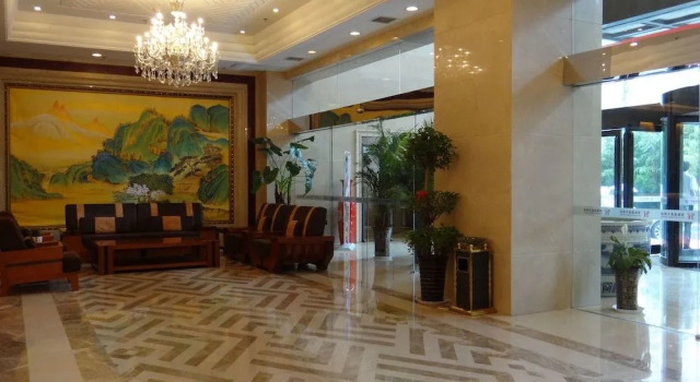 Junlin Hotspring Hotel, Boek Hotel Hotels in Shaanxi met parkeren, Parkeren