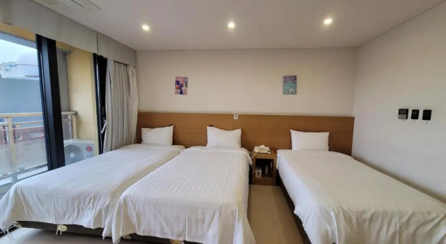 Трёхместный номер Standard BK Hotel Jeju