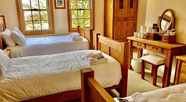 Номер Standard La Ville Hotel