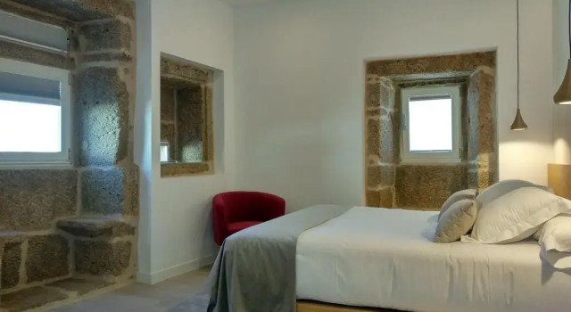 Hotel Nande, Buchen Sie Hotel As Neves Spanien