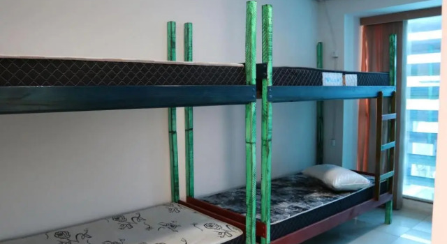 Hostel 33