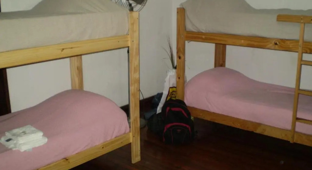 Кровать в общем номере Hostel Marino Rosario