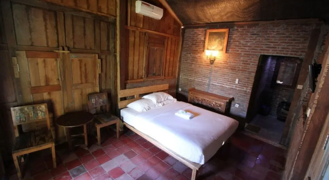 Deluxe Zimmer Omah Lila by The Grand Java