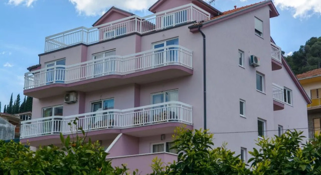 Apartments Mijo, Забронировать Апартаменты/квартира Апартаменты Трогир, рядом с Church of St. Dominic, Апартаменты/квартира