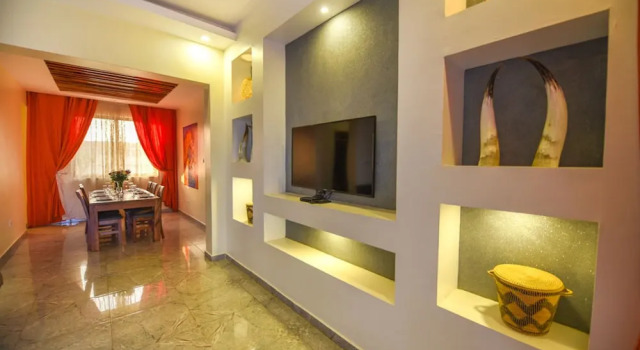 Deluxe 3-bed Apartment With Swimming Pool
