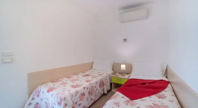 Super Villaggio Planetarium Resort 1 Bedroom Apartment Sleeps 4, Prenota Appartamento Hotel a Veneto con piscina, Piscina