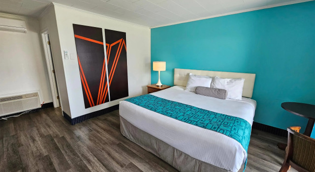 Howard Johnson Woodstock, Book Hotel Hoteller i River Valley med pool, Swimmingpool