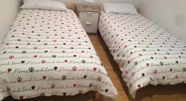 Apartament Besalú, Prenota Appartamento Hotel a Garrotxa con parcheggio, Parcheggio