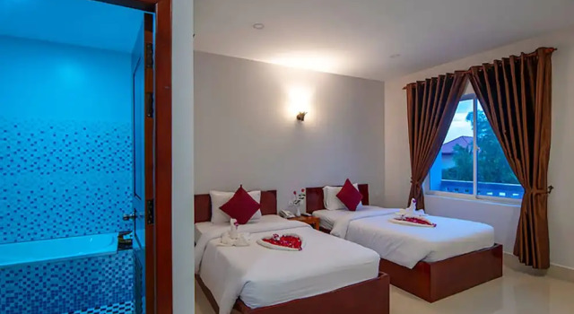 Двухместный номер Deluxe Lilly Holiday Hotel