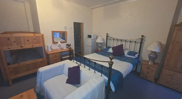 Семейный номер Standard с видом на море The Sands Hotel