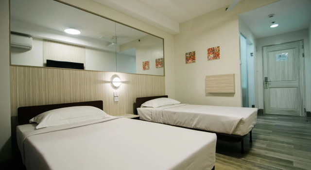 Travelite Express Hotel