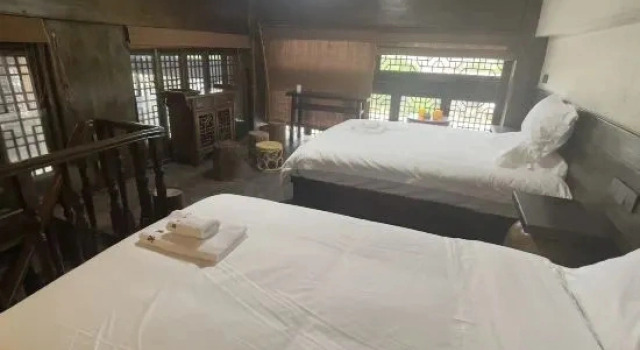 Люкс Wudang Mountain Sanfeng Daosu