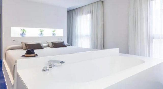 Полулюкс Hotel Maciá Granada Five Senses Rooms & Suites