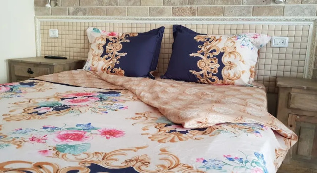 Студия Comfort Shahal Apartments