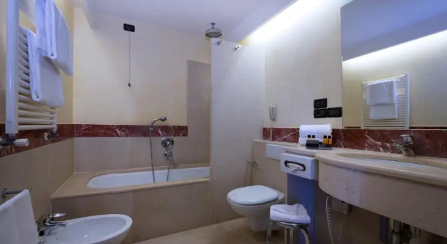 Номер Standard CDH Hotel Radda