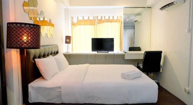 Large and Minimalist Studio at Pakubuwono Terrace Apartment, Book Apartment Jakarta Jakarta Province