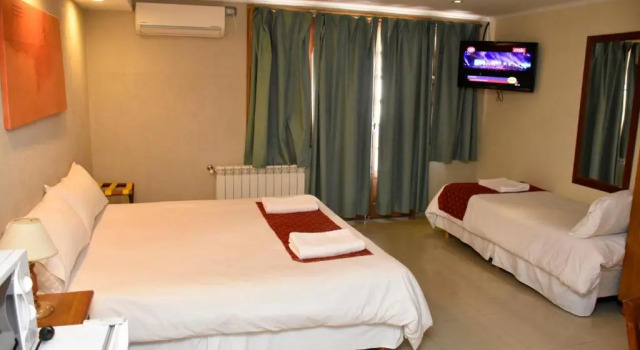 Трёхместный номер Deluxe Bahia Belgrano Suites
