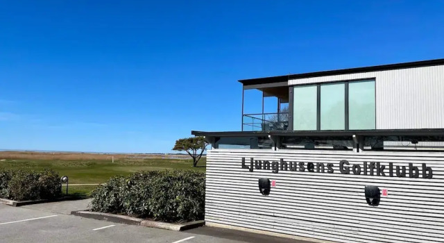 4 Person Holiday Home in Hollviken, Rezerwuj Dom wakacyjny Hotele w Lagos z parkingiem, Parking