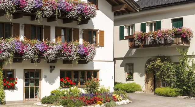 Arthotel Gratschwirt, Забронировать Отель Доббиако Hochpustertal Valley, рядом с Бугельный подъёмник Риенц (нижняя станция)