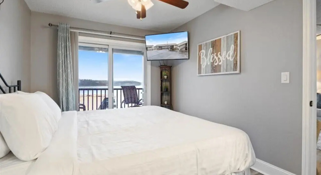 Happy Harbor Lakefront Condo, Забронировать Апартаменты/квартира Осейдж-Бич Lake of the Ozarks