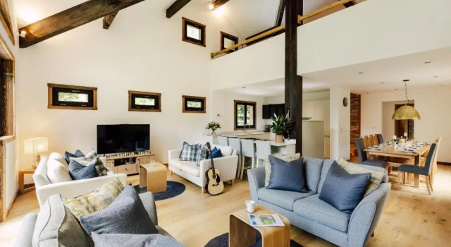 Chalet Riviere, Забронировать Шале Виллы Овернь-Рона-Альпы, Вилла