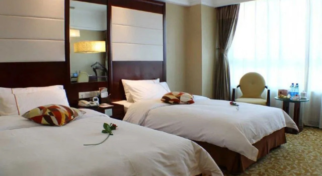 Yi Shan Business, Boek Hotel Hotels in Guangdong met parkeren, Parkeren
