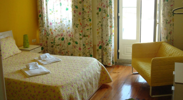 CoolHostel, Забронировать Отель Отели Порту с завтраком, рядом с Lello Bookshop, Завтраки