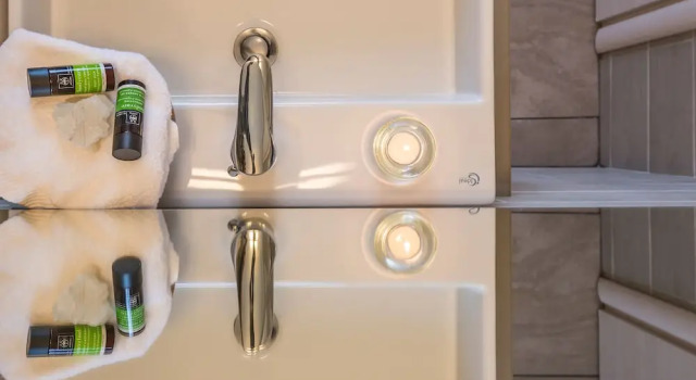Вилла Luxury Cedar Bay Beachside Villas