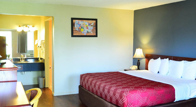 Четырёхместный люкс SureStay Hotel by Best Western Oklahoma City West