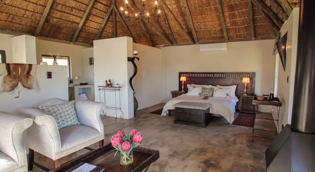Двухместный люкс Luxury Bukela Game Lodge Amakhala Game Reserve