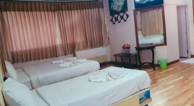 The Uncle Beach Resort
