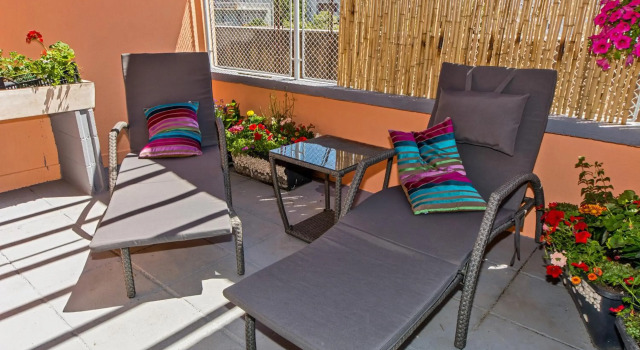 Studio apartment Agava with terrace near Old Town, Prenota Appartamento Splitska 