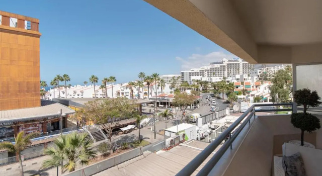 Santa Maria 105 - Two Bed with sea views