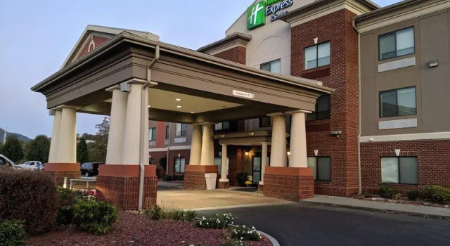Run of House Holiday Inn Express Hotel & Suites Claypool Hill -Richlands Area by IHG