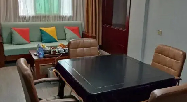 Люкс Savile Zhouyi Hotel (Huaihua Municipal Government)