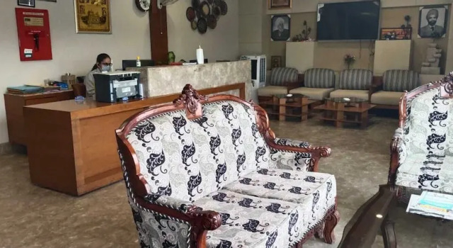 Hotel Royal Hillton ,Paonta Sahib, Забронировать Отель Отели штата Химачал-Прадеш 3 звезды, 3*