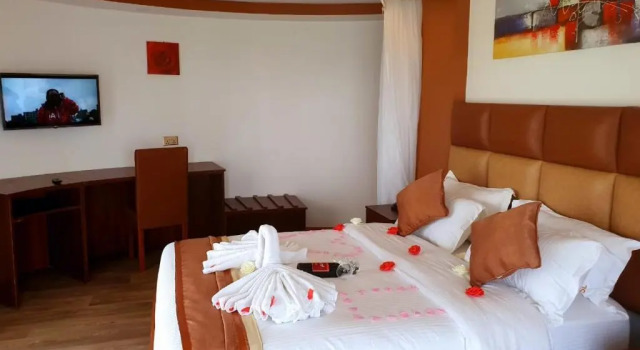 Victoria Sands Lodge, Rezerwuj Hotel Hotele w Mbita z basenem, Basen