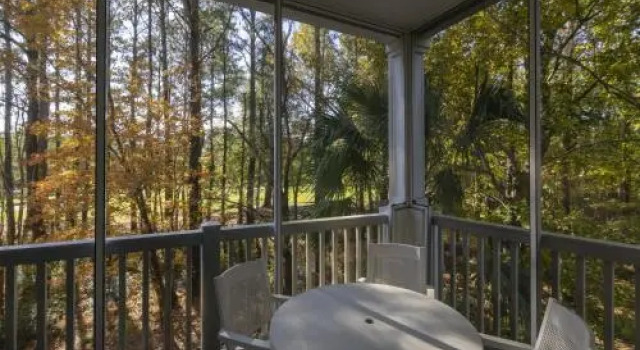 River Crossing #1224 Condo