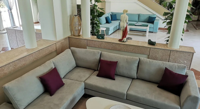 Вилла Luxury Louis Luxury Villa by living in blue