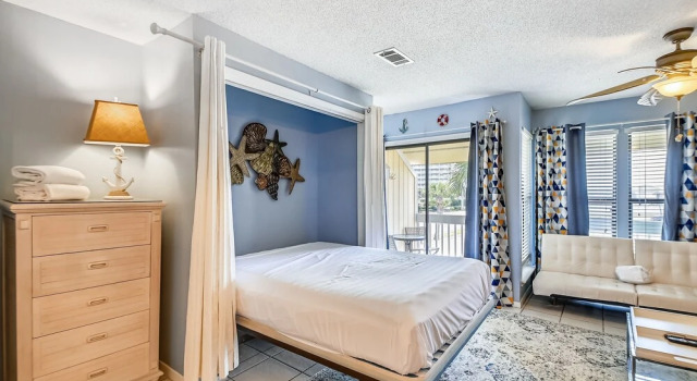 Sandpiper Cove 8229 Studio Bedroom Condo by RedAwning, Book Lejlighed Destin Emerald Coast