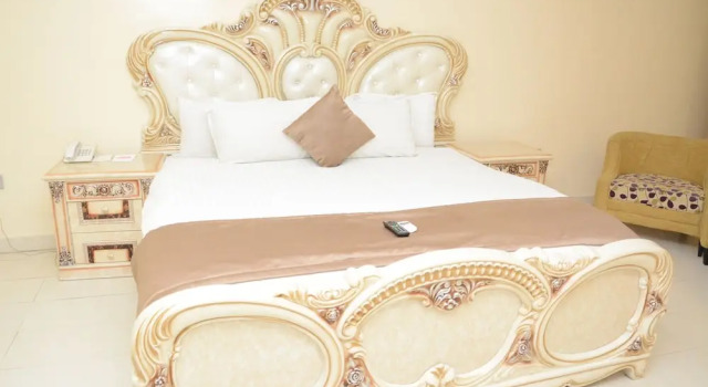 Одноместный номер Executive с видом на бассейн Warri Wetland Hotel