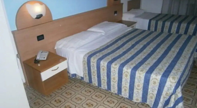 Hotel Dujany