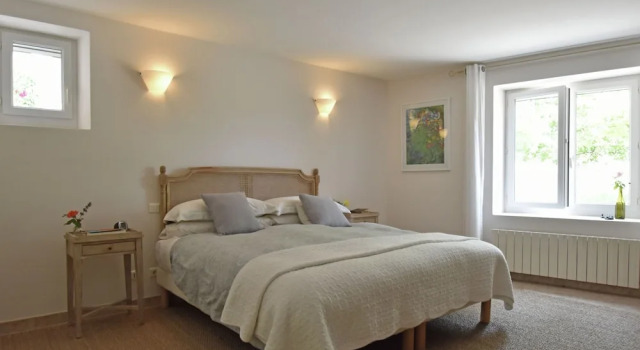 Luxury Mas With two Guest Houses and Private Pool With Stunning Views, Rezervasyon Misafirhane Saint-Privat-de-Champclos Languedoc-Roussillon