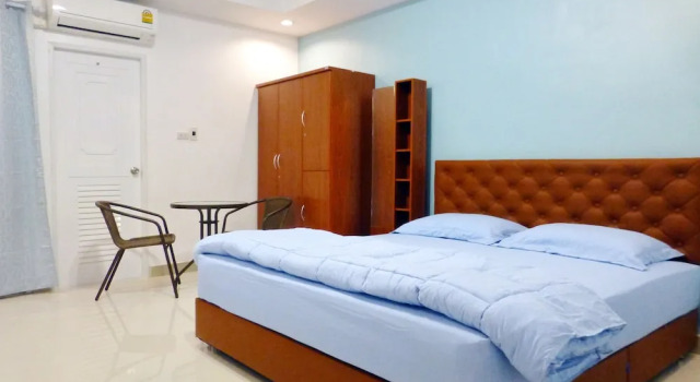 Номер Deluxe с балконом Baan Phra Chan